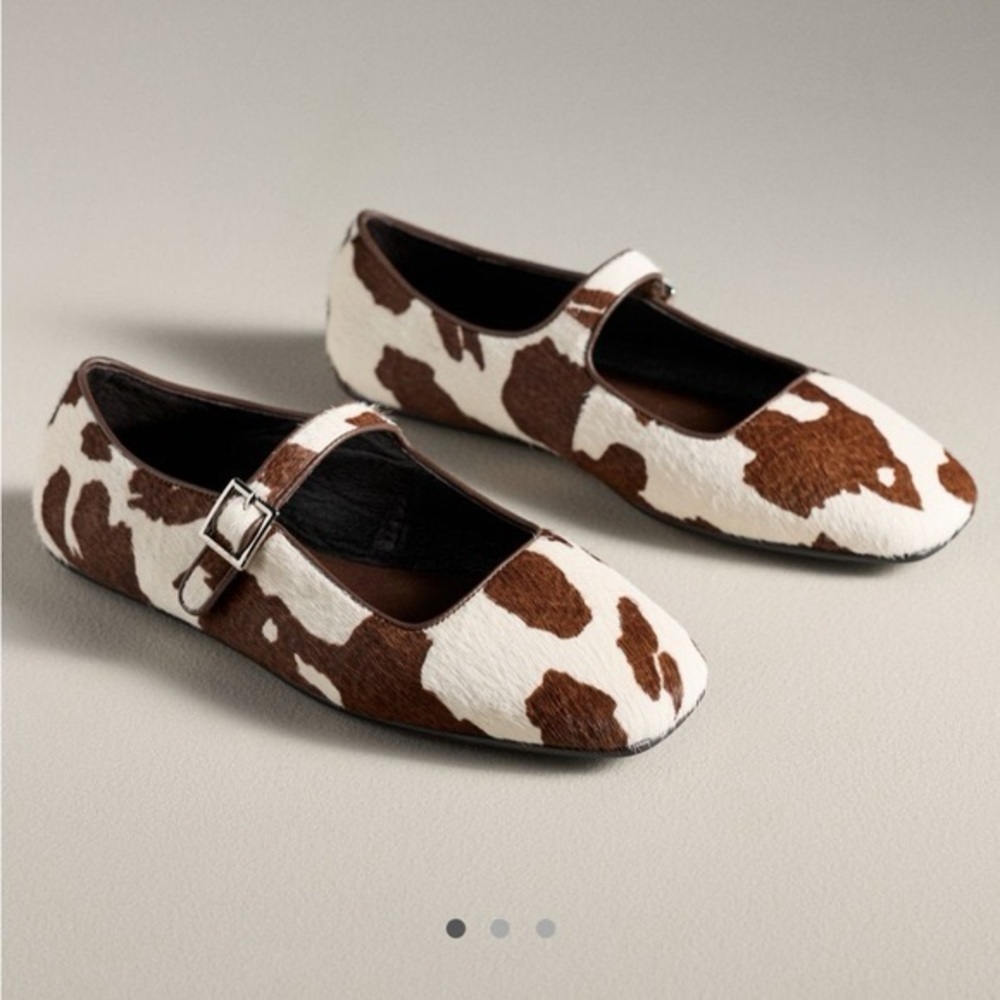 Jeffrey Campbell Brown and White Flats